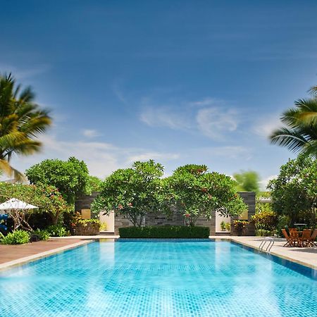 El Hotel Banyuwangi Banyuwangi  Eksteriør billede