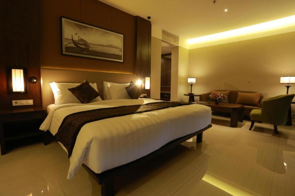 El Hotel Banyuwangi Banyuwangi  Eksteriør billede