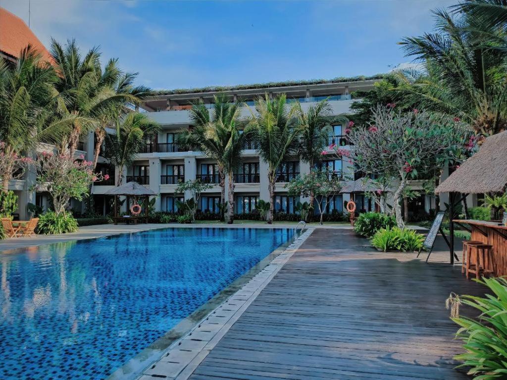 El Hotel Banyuwangi Banyuwangi  Eksteriør billede